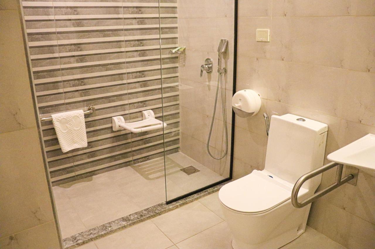 Rival Hotel عمان المظهر الخارجي الصورة